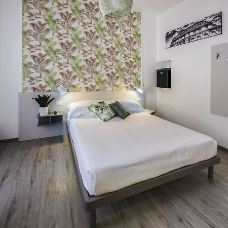 Lele Rooms San Lorenzo 로마 외부 사진